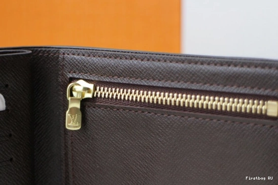 First bag ru WALLET AMERIGO VUITTON LOUIS 0811